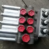 Гидрораспределитель Р80-3/1-66-Т Т-330 Гидрораспределитель Р80-3/1-66-Т Т-330